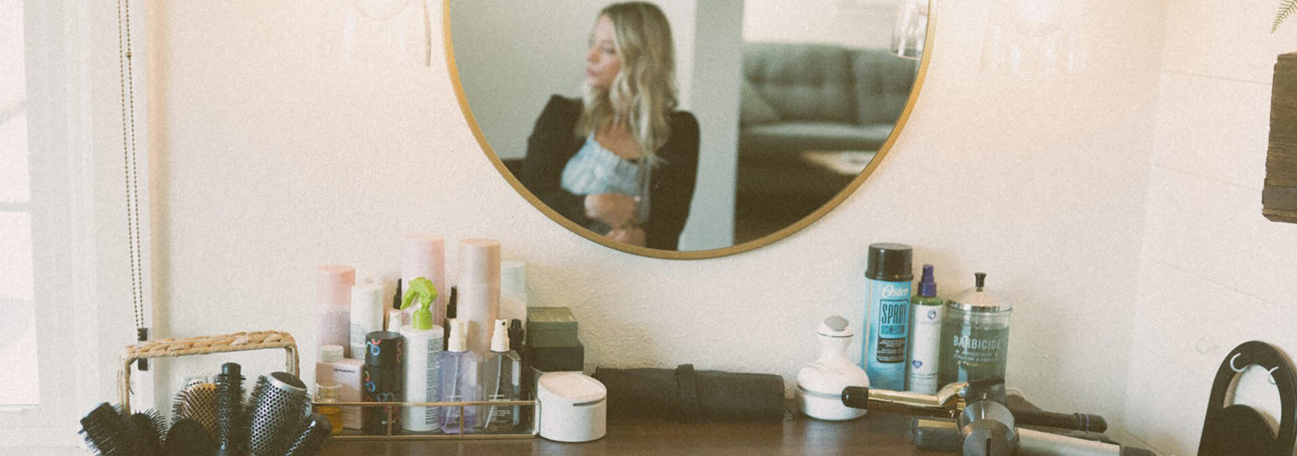 Kari Hayward, Kari Hayward - hero image